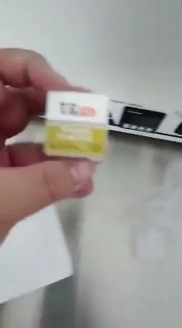 Vídeo de cliente abrindo o pedido recebido em casa (6 de 17)