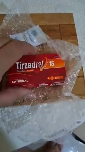 Vídeo de cliente abrindo o pedido recebido em casa (10 de 17)