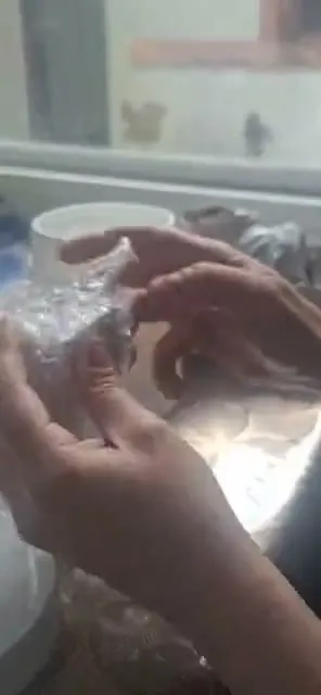 Vídeo de cliente abrindo o pedido recebido em casa (11 de 17)
